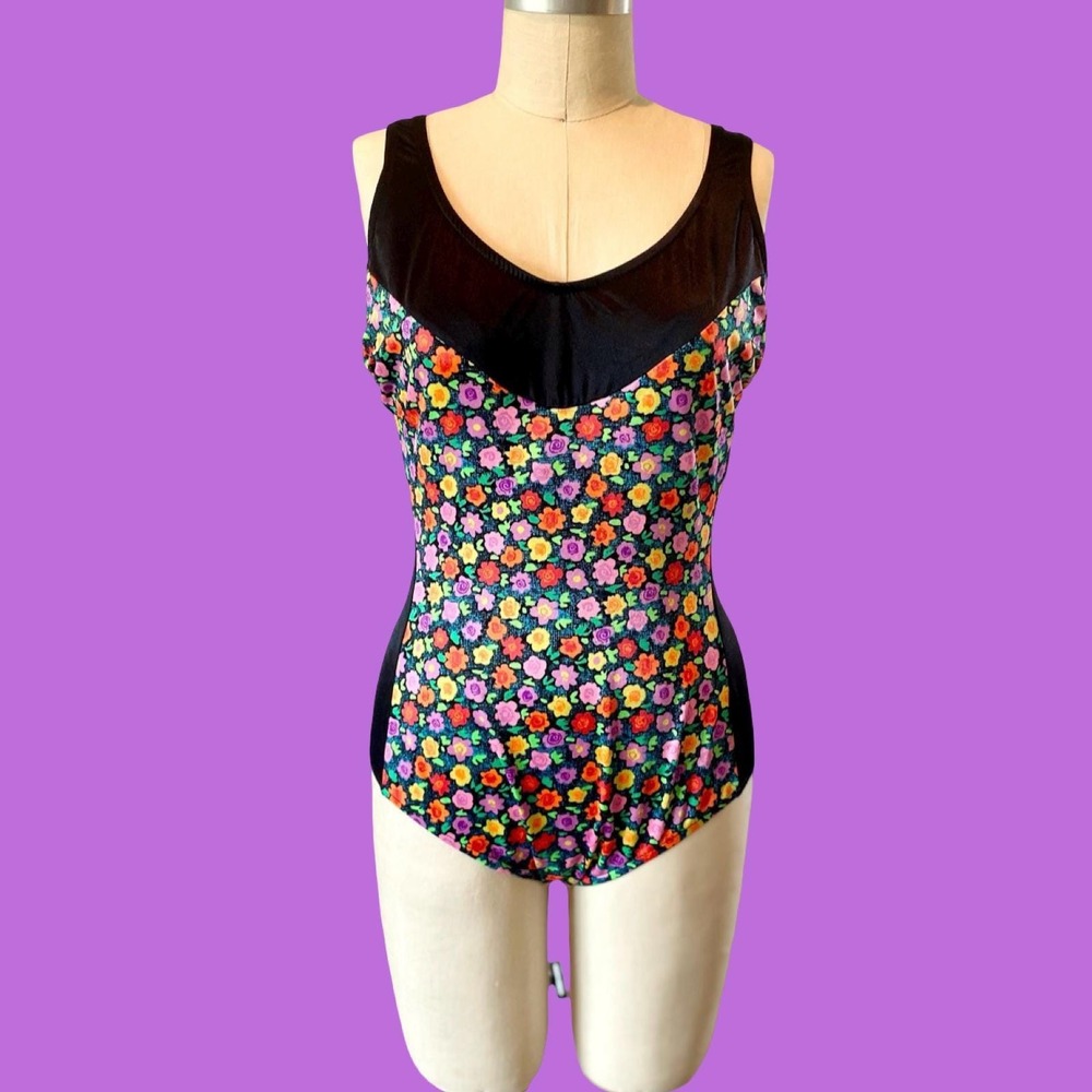 Vintage Floral One Piece Swimsuit, Plus Size 22W‎